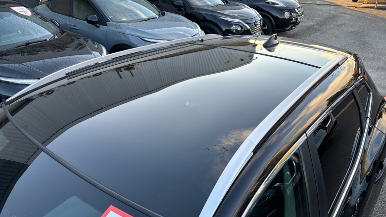 Nissan Qashqai 1.3 DiG-T 160 N-Connecta 5dr DCT Petrol Hatchback